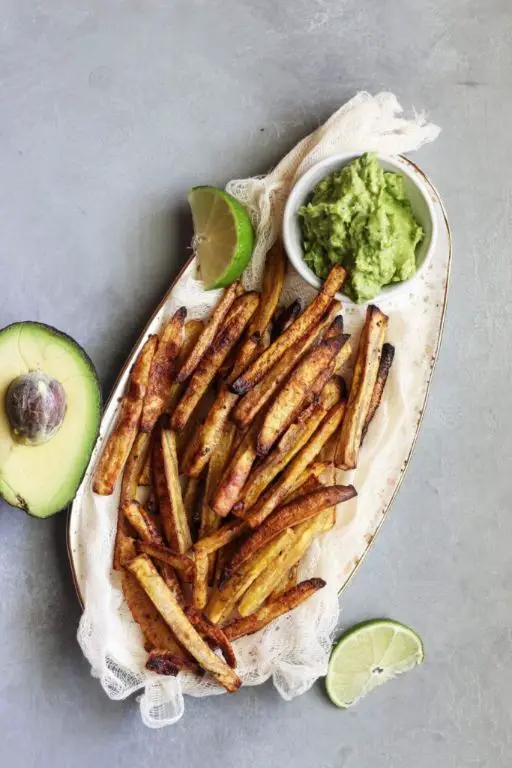 Spicy Garlic Baked Plantain Fries