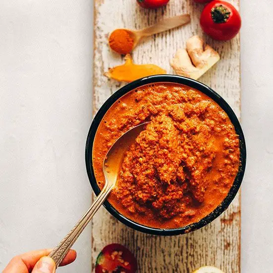Spicy Red Curry Tomato Sauce