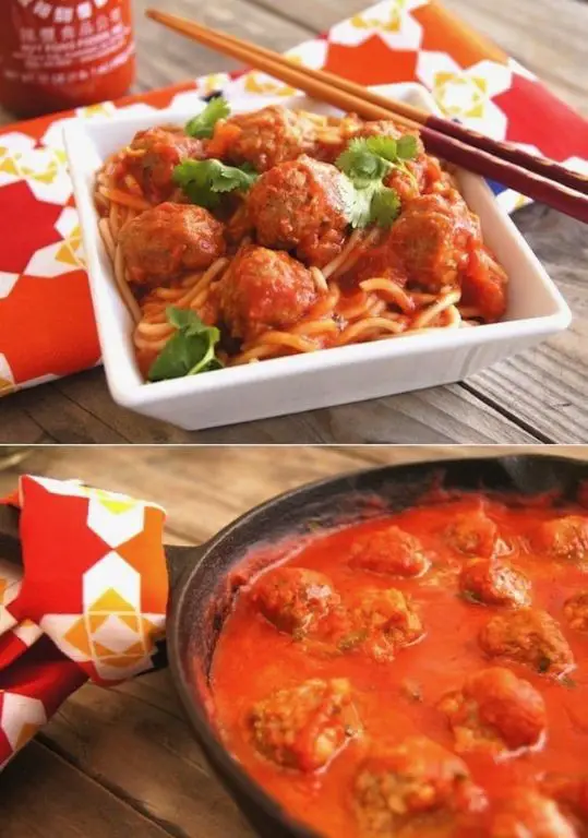 Spicy Sriracha Tomato Sauce