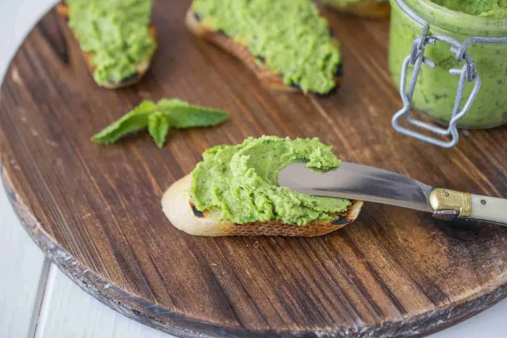 Sweet Pea and Mint Pesto