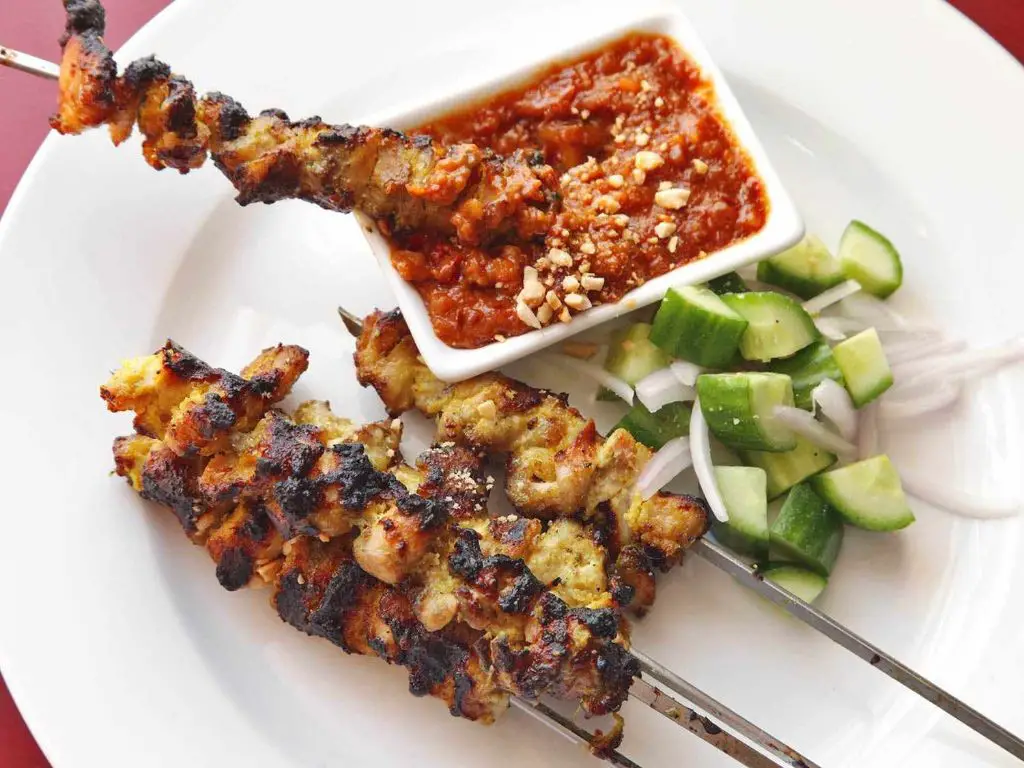 Thai-Inspired Chicken Satay with Peanut Sauce