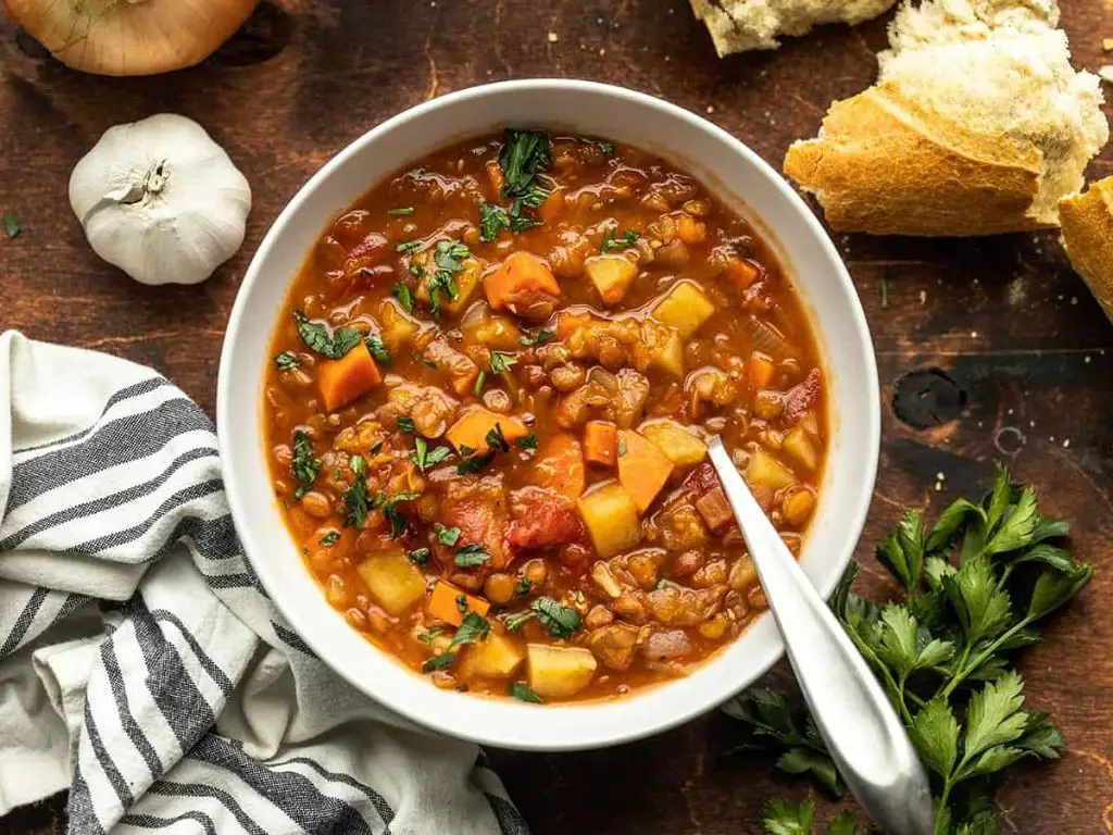 Tomato Basil Lentil Soup