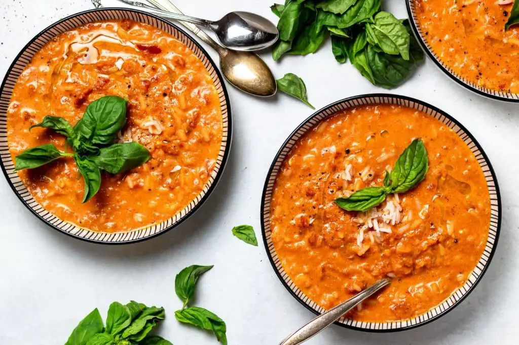 Tomato Basil Soup with Rice