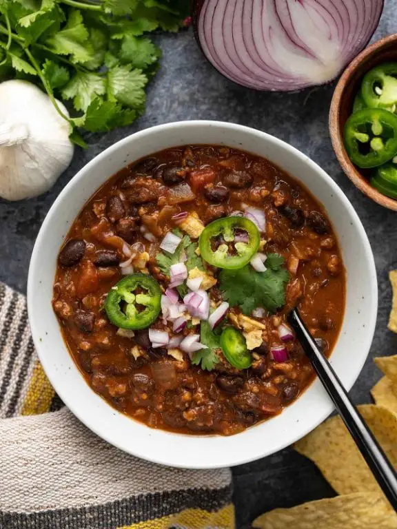Tomato and Black Bean Chili