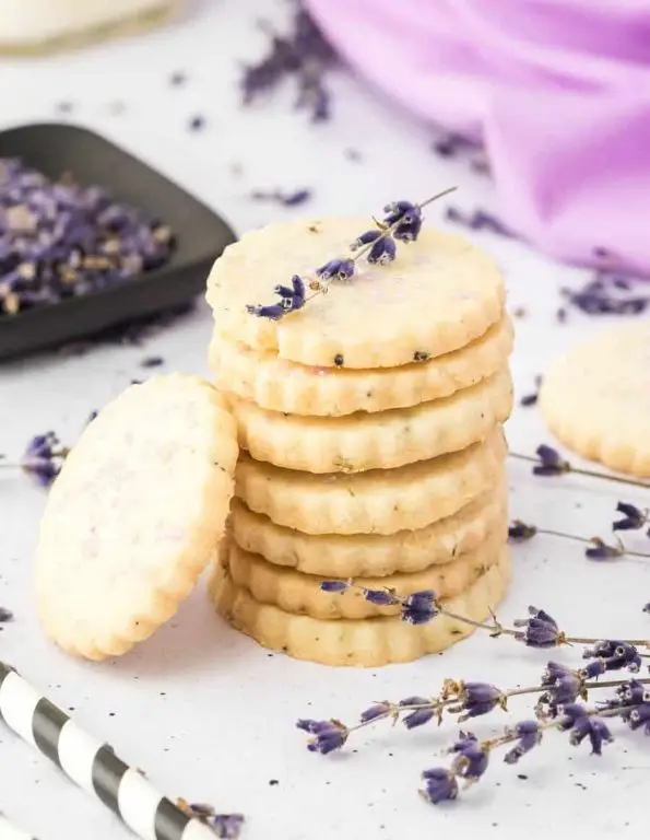 Tomato and Lavender Shortbread