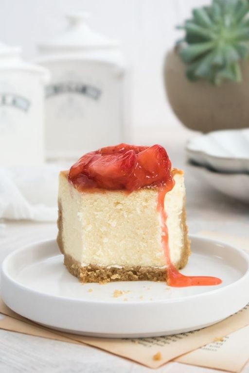 Velvety Egg Yolk Cheesecake