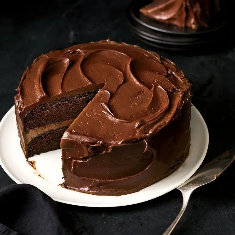 Vintage Chocolate Cake