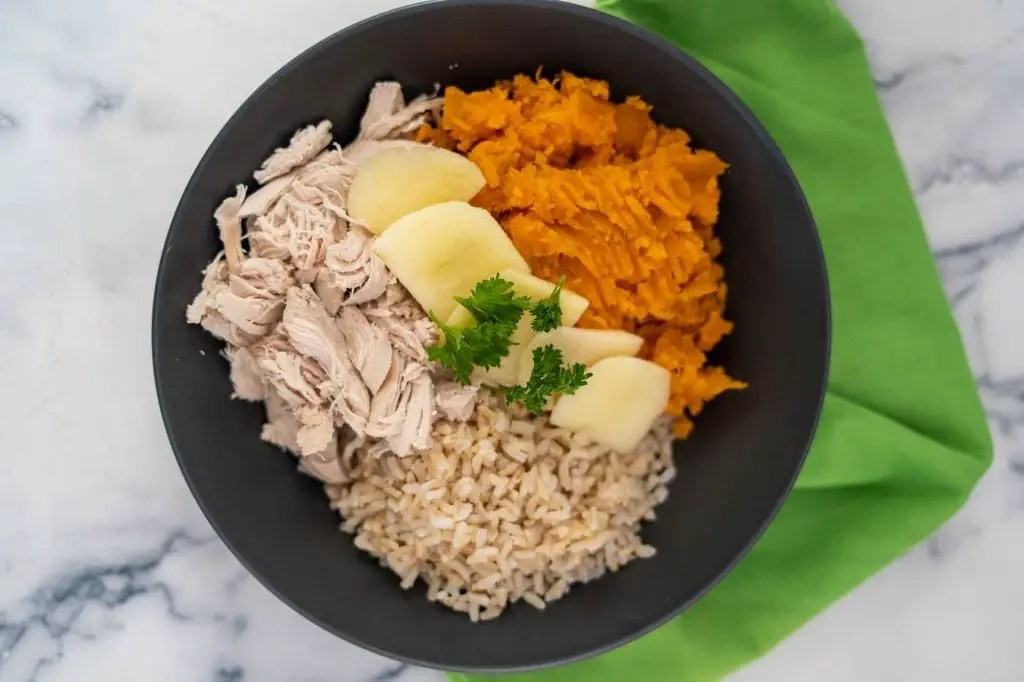 Vitamin-rich chicken liver and sweet potato recipe for malnourished dogs.