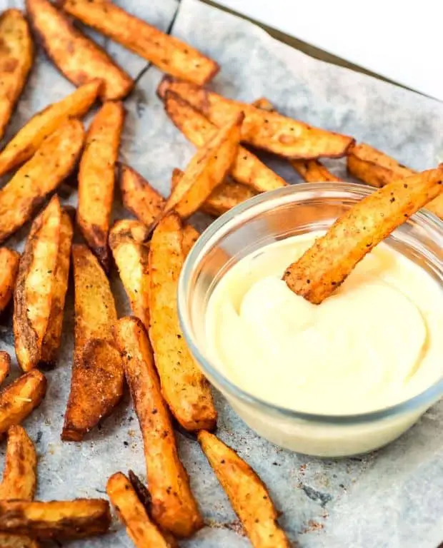 Air Fryer French Fries with Garlic Aioli