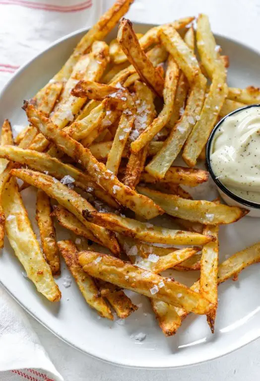 Air Fryer Garlic Parmesan Fries