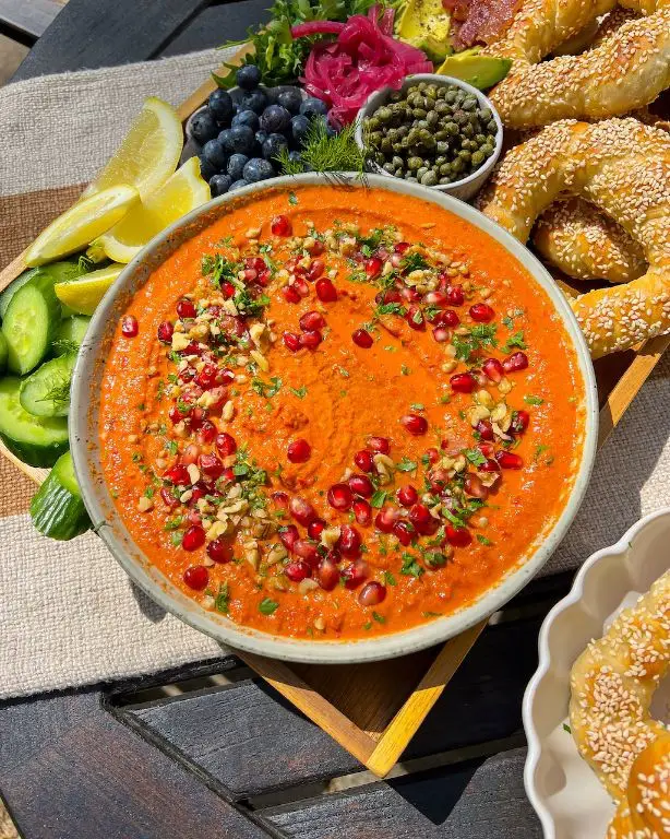 Air Fryer Roasted Red Pepper Dip
