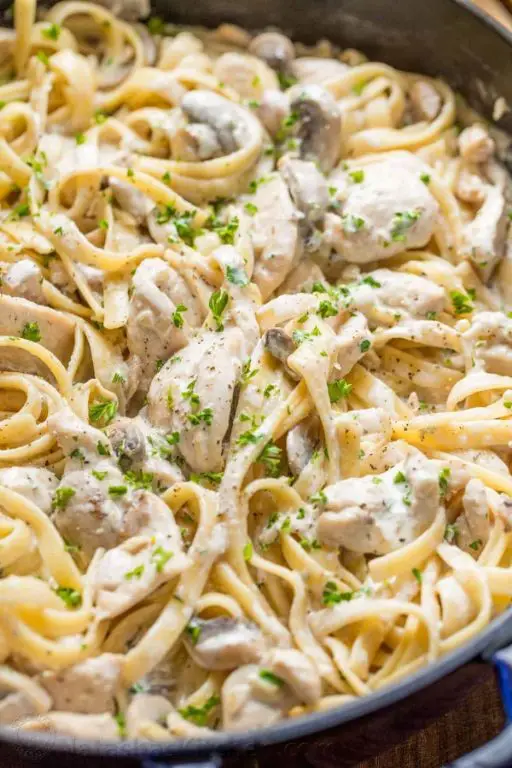 Alfredo Chicken Linguine