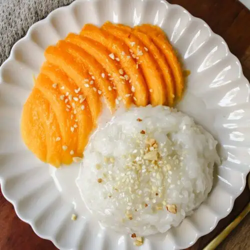 Almond Crunch Mango Sticky Rice