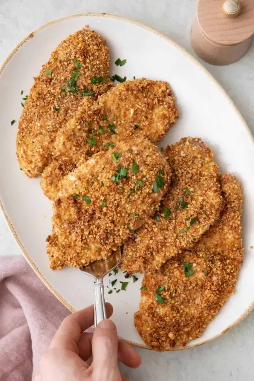 Almond Crusted Chicken Cutlets