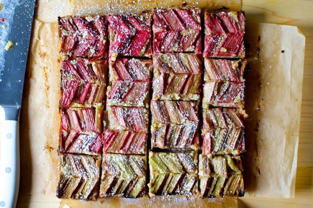 Almond Glazed Rhubarb Bars