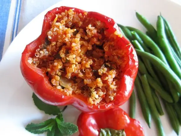 Almond and Quinoa Stuffed Peppers