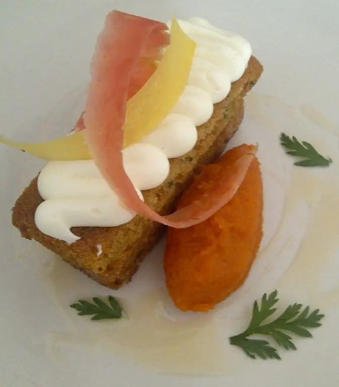 Amaranth Flour Carrot Cake