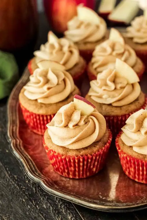 Apple Cider Frosted Cupcakes