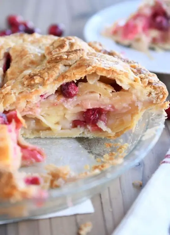 Apple Cranberry Pie with Fresh Apples and Tart Cranberries