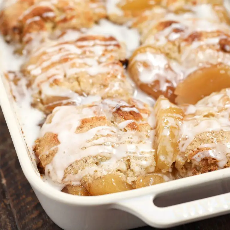 Apple Pie Biscuit Rolls