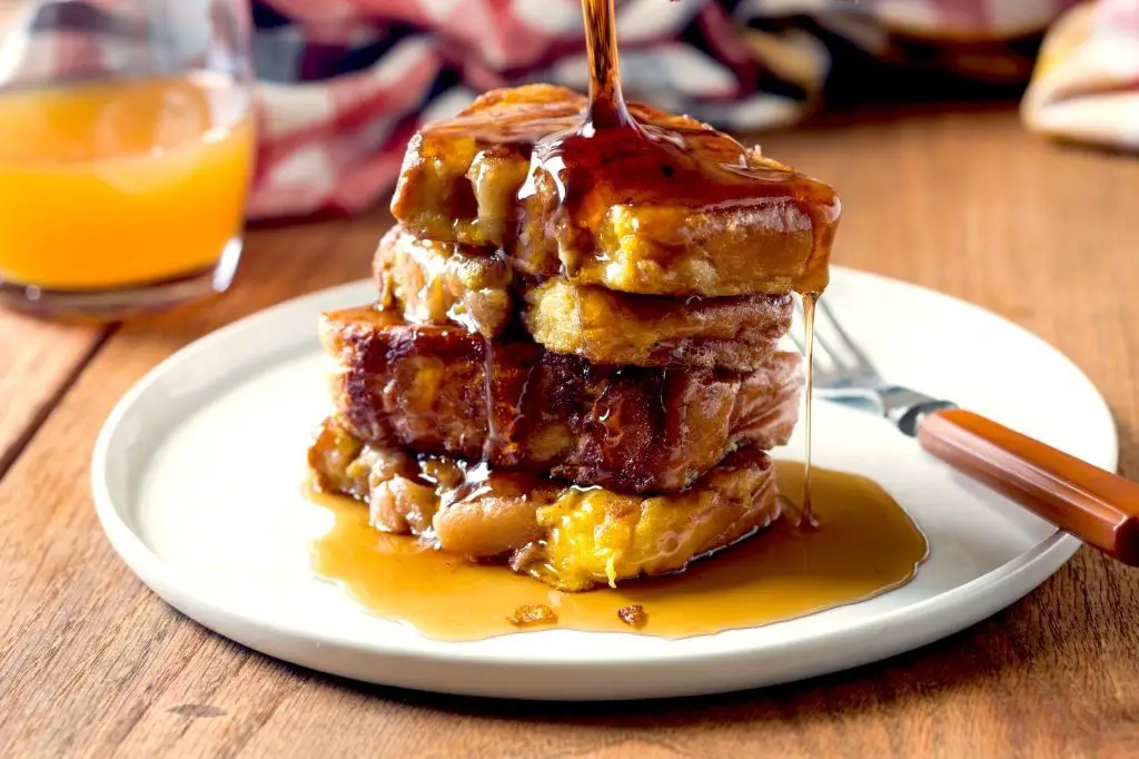 Apple Pie Stuffed French Toast