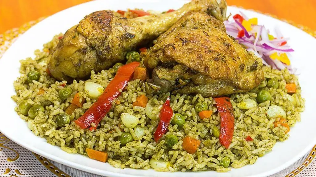 Arroz con Pollo a la Limeña