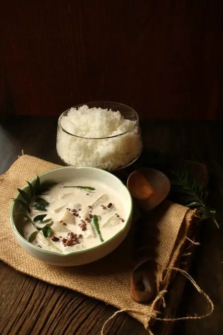 Ash Gourd Curry with Coconut Milk
