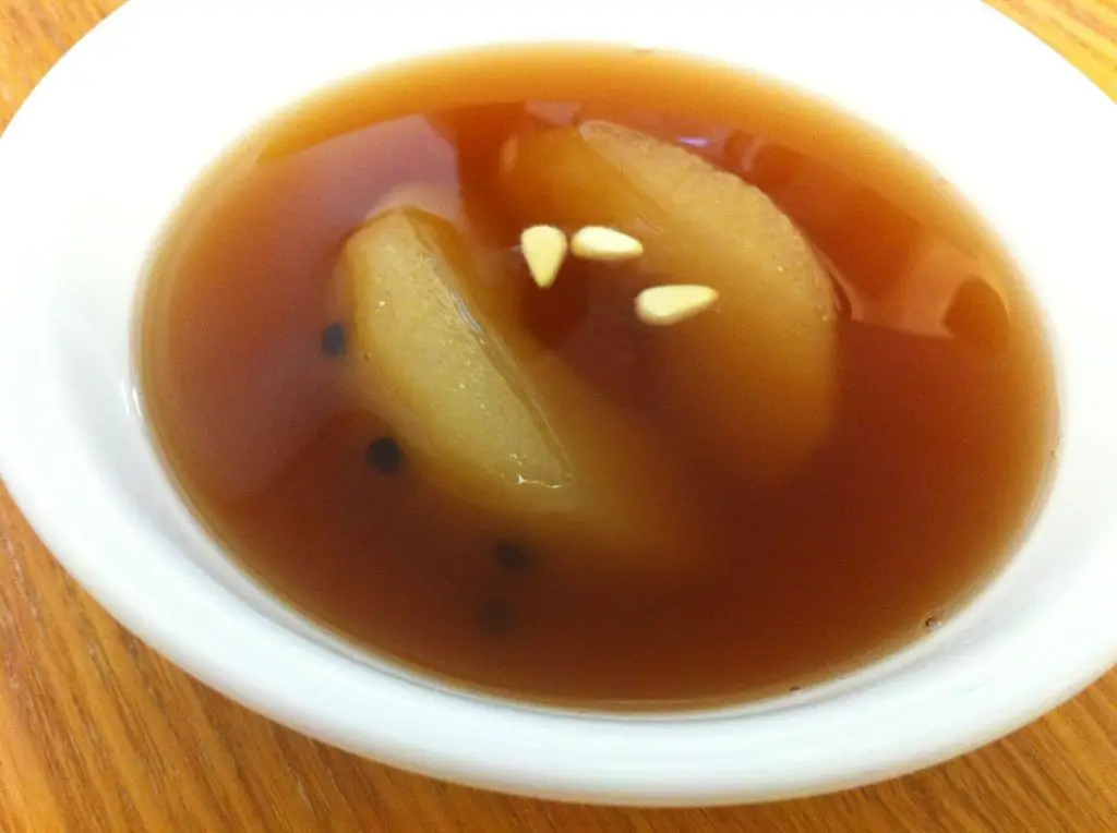 Asian Pear and Ginger Tea