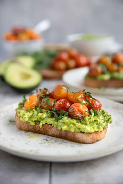 Avocado Toast with Cherry Tomatoes