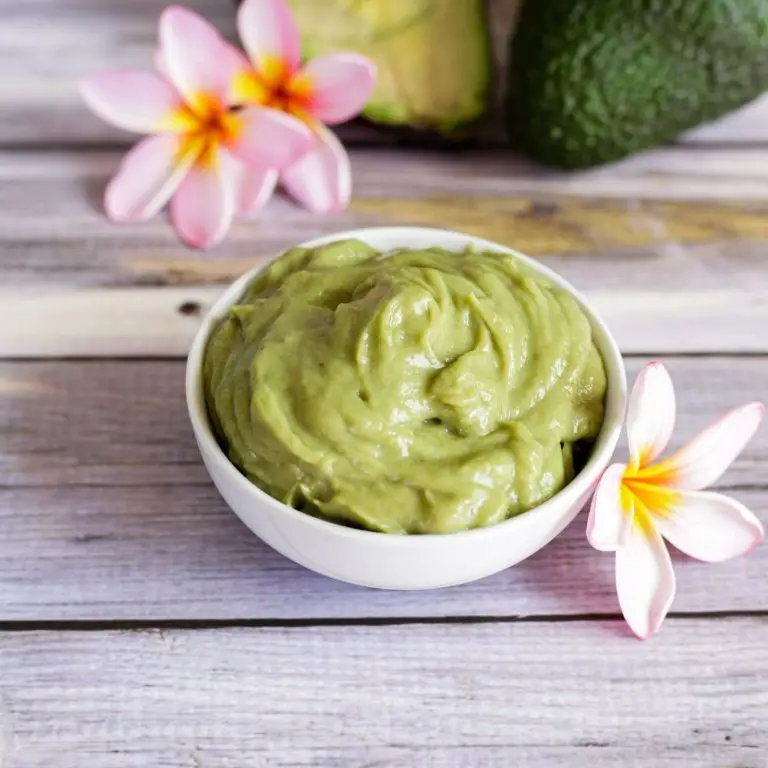 Avocado and Banana Nourishing Mask