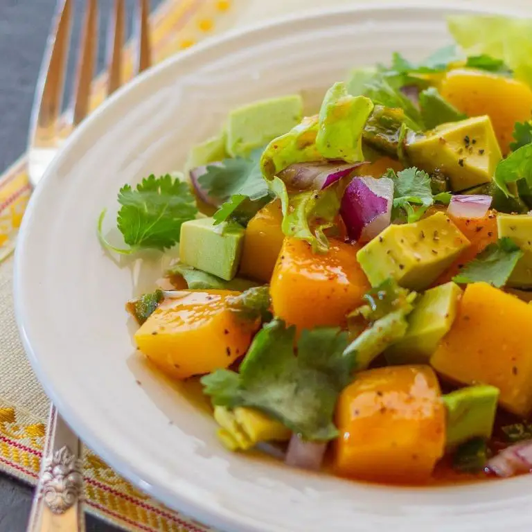 Avocado and Mango Salad