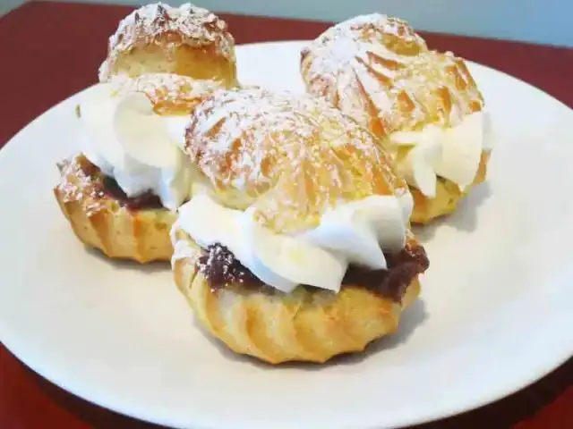 Azuki Bean Cream Puffs