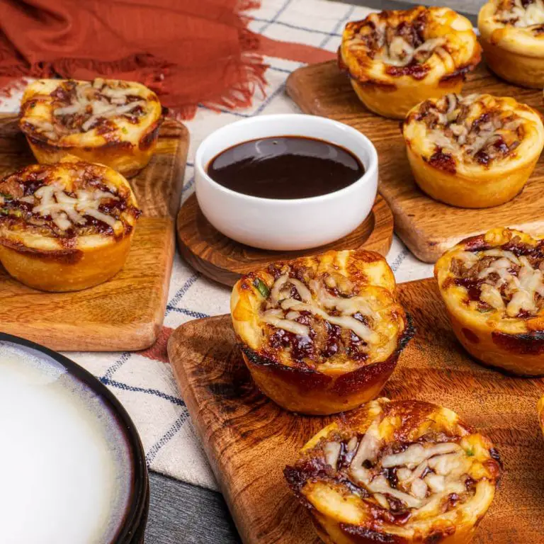 BBQ Pulled Pork Lasagna Cupcakes