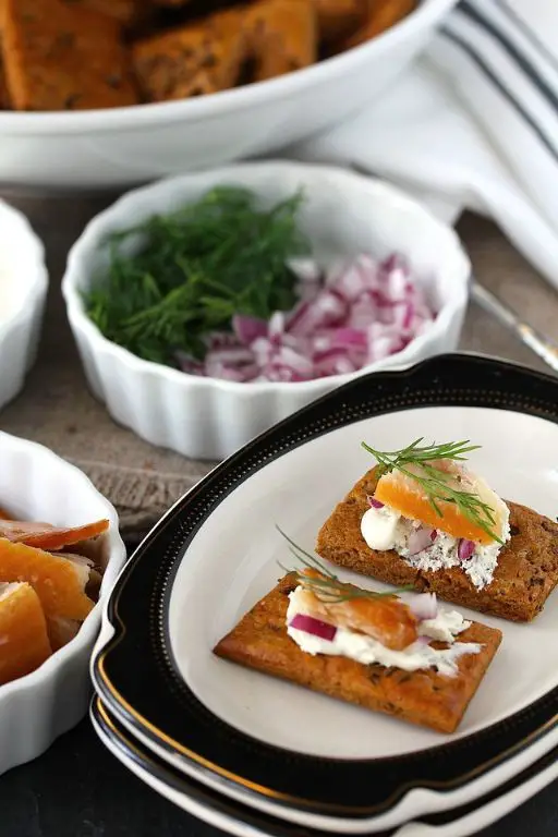 BBQ-Style Rye Chips with a Smoky Kick
