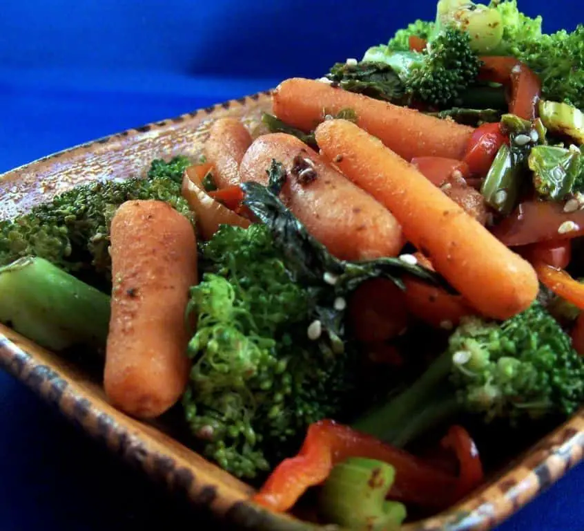 Baby Carrot Stir-Fry with Sesame Seeds