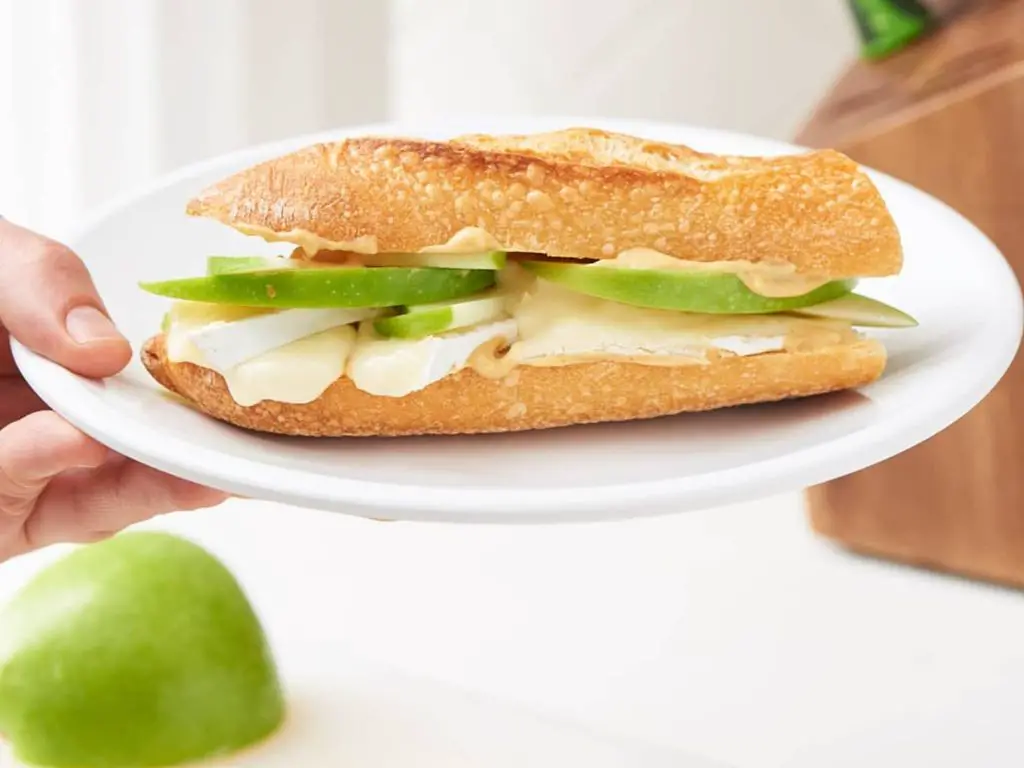 Baguette Sandwich with Brie and Apple Slices