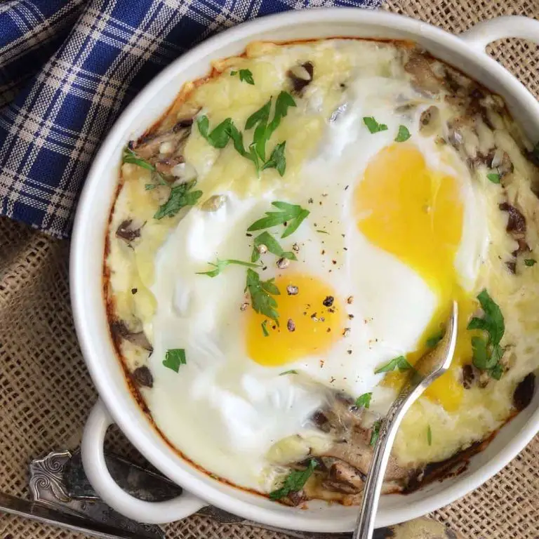 Baked Eggs with Mushrooms and Herbs