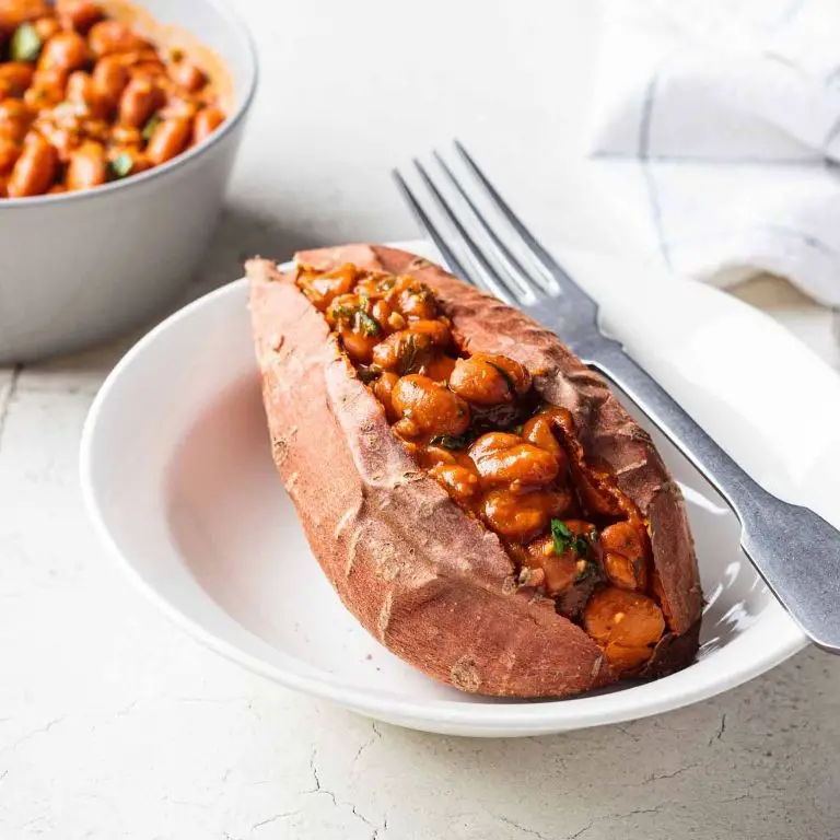 Baked Sweet Potato with Beans