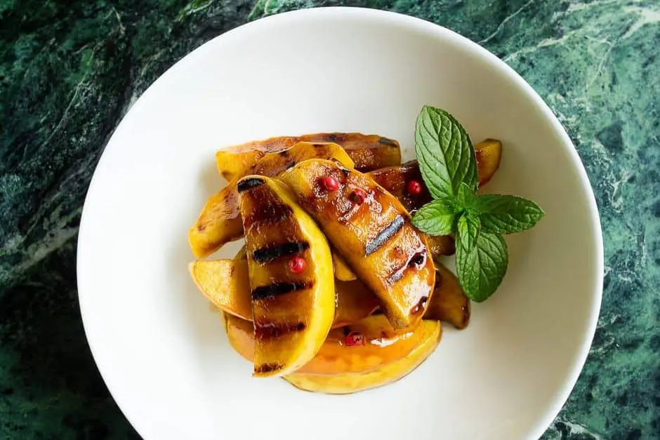 Balsamic Glazed Apple Salsa