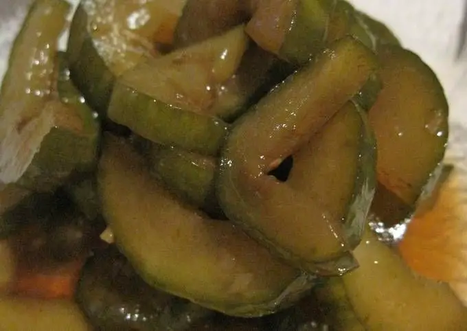 Balsamic Vinegar Pickled Cucumbers