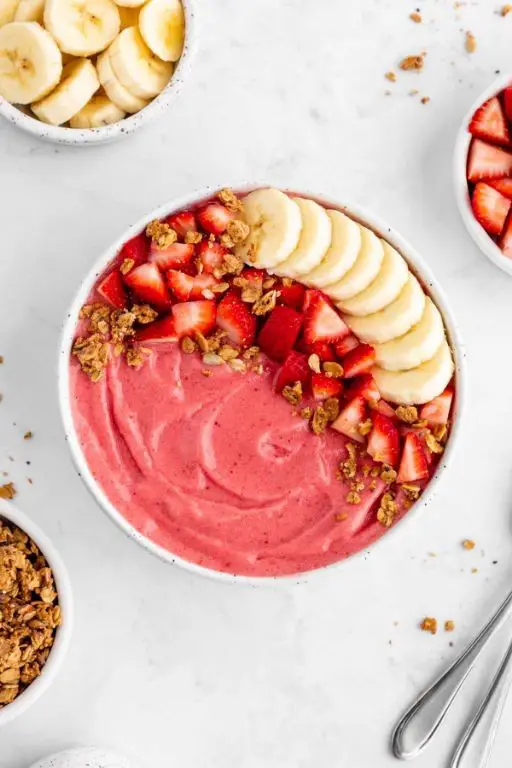 Banana Berry Smoothie Bowl