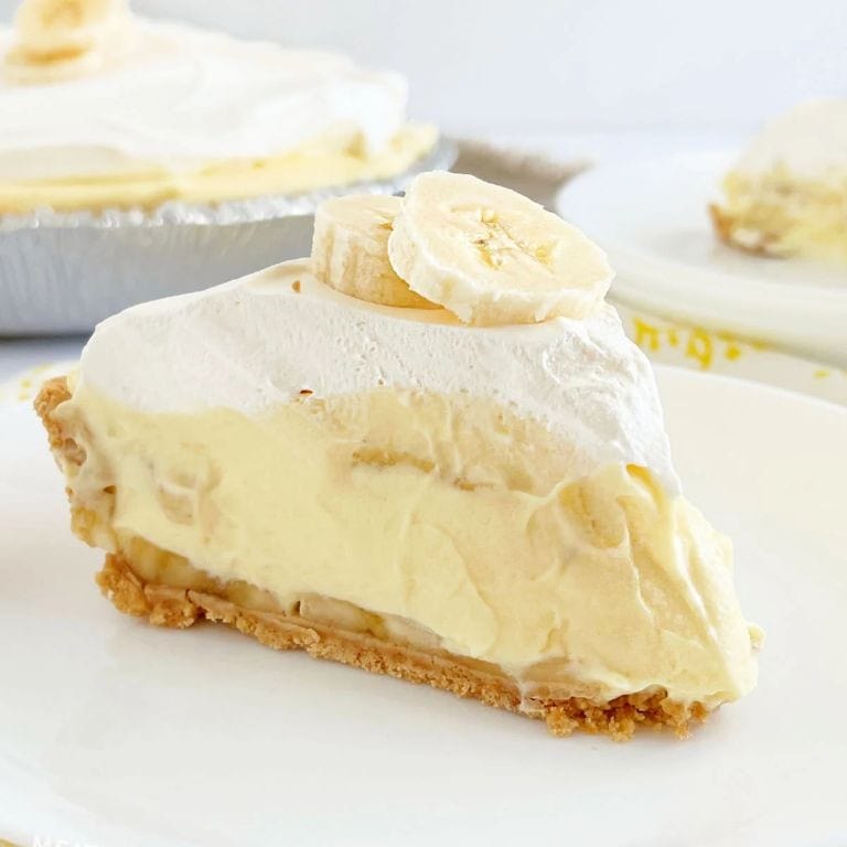 Banana Jello Cool Whip Pie