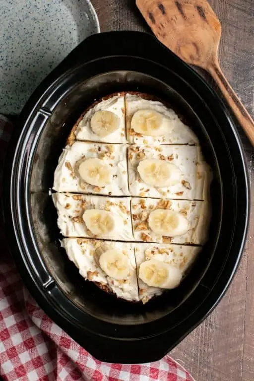 Banana Nut Crockpot Cake