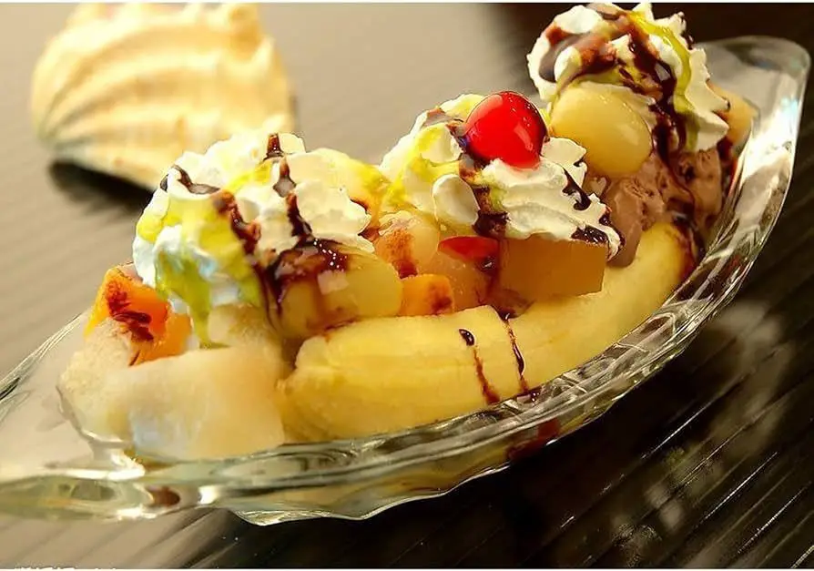 Banana Split Ice Cream Bowls