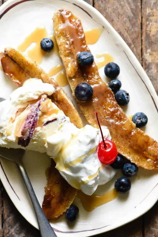 Banana Split with Caramelized Bananas