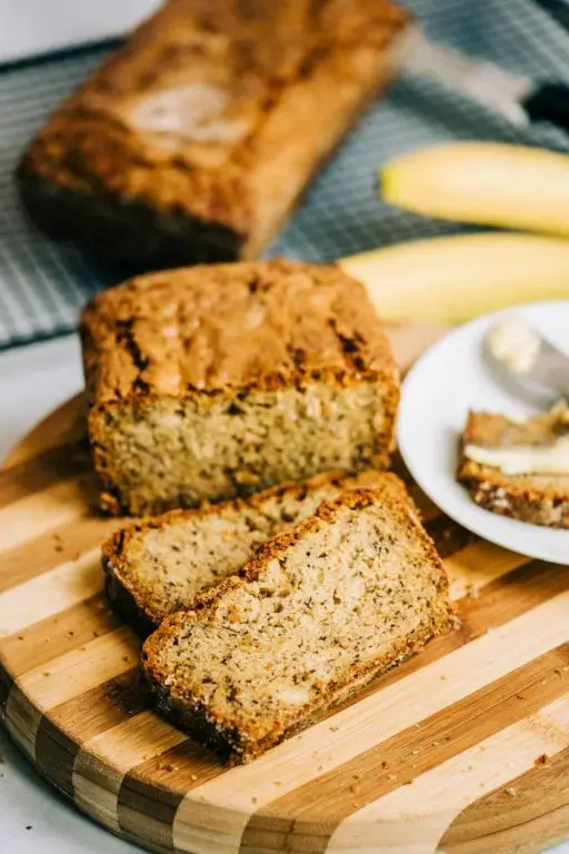 Banana walnut bread with a crispy crust