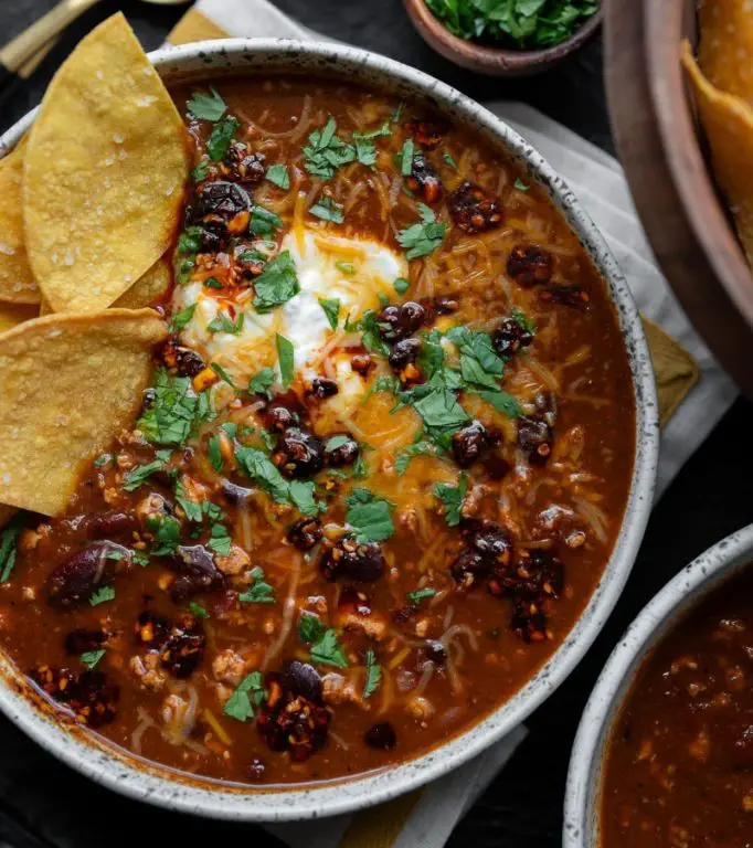 Banza Chili with Ground Turkey