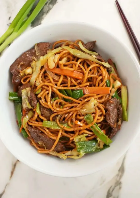 Beef Lo Mein with Cabbage and Celery
