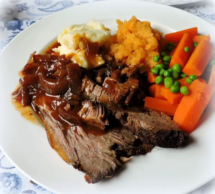 Beef Roast with Caramelized Onions