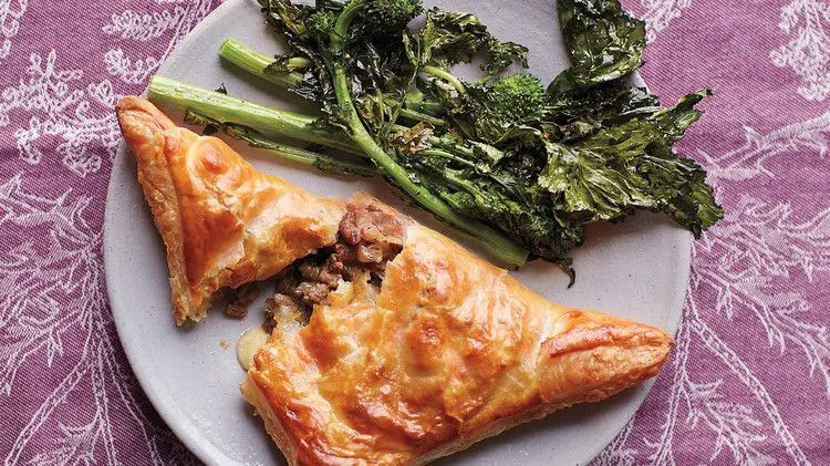 Beef and Cheddar Puff Pastry Hand Pies